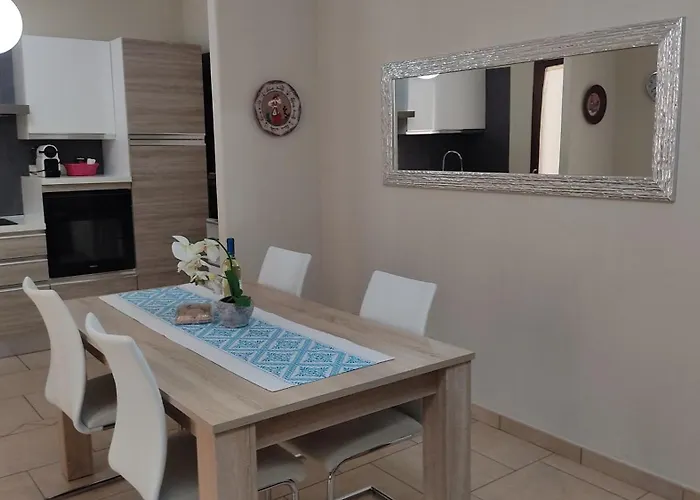 Agora 维拉西米乌斯